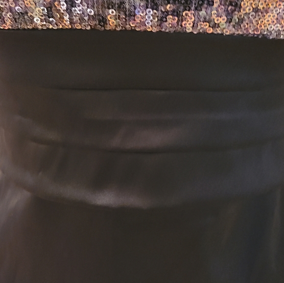 NWT David's bridal size 4 dress - Picture 3 of 9